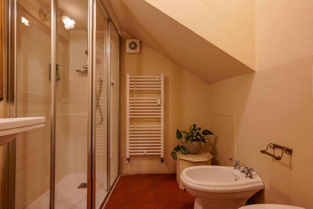 Suite Aldrovandi, With Private Garden Bologna Bagian luar foto